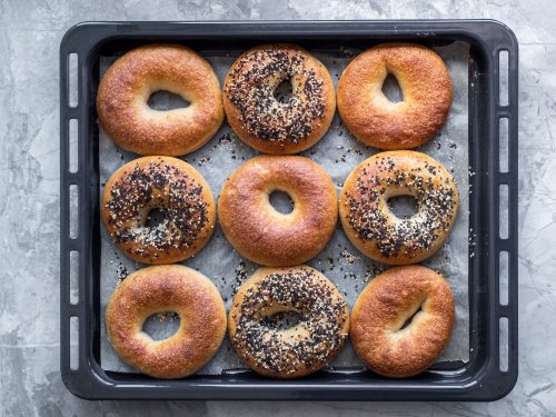 Opskrift på hjemmebagt bagels